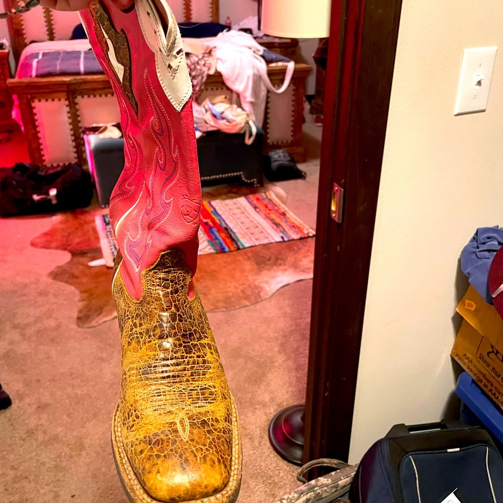 Western women’s boots
